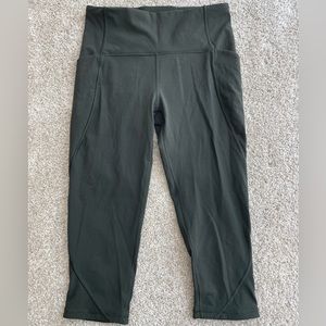 Lululemon cropped leggings size 8 olive green